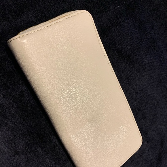 MICHAEL KORS Vanilla Gold Studded Long Wallet - Picture 5 of 14